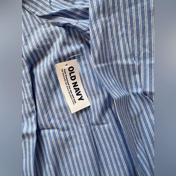 Puff-Sleeve Striped HenleyVisitarShirt for Women - Picture 6 of 11